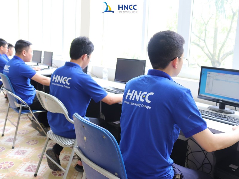 Học cao đẳng công nghệ thông tin ở đâu